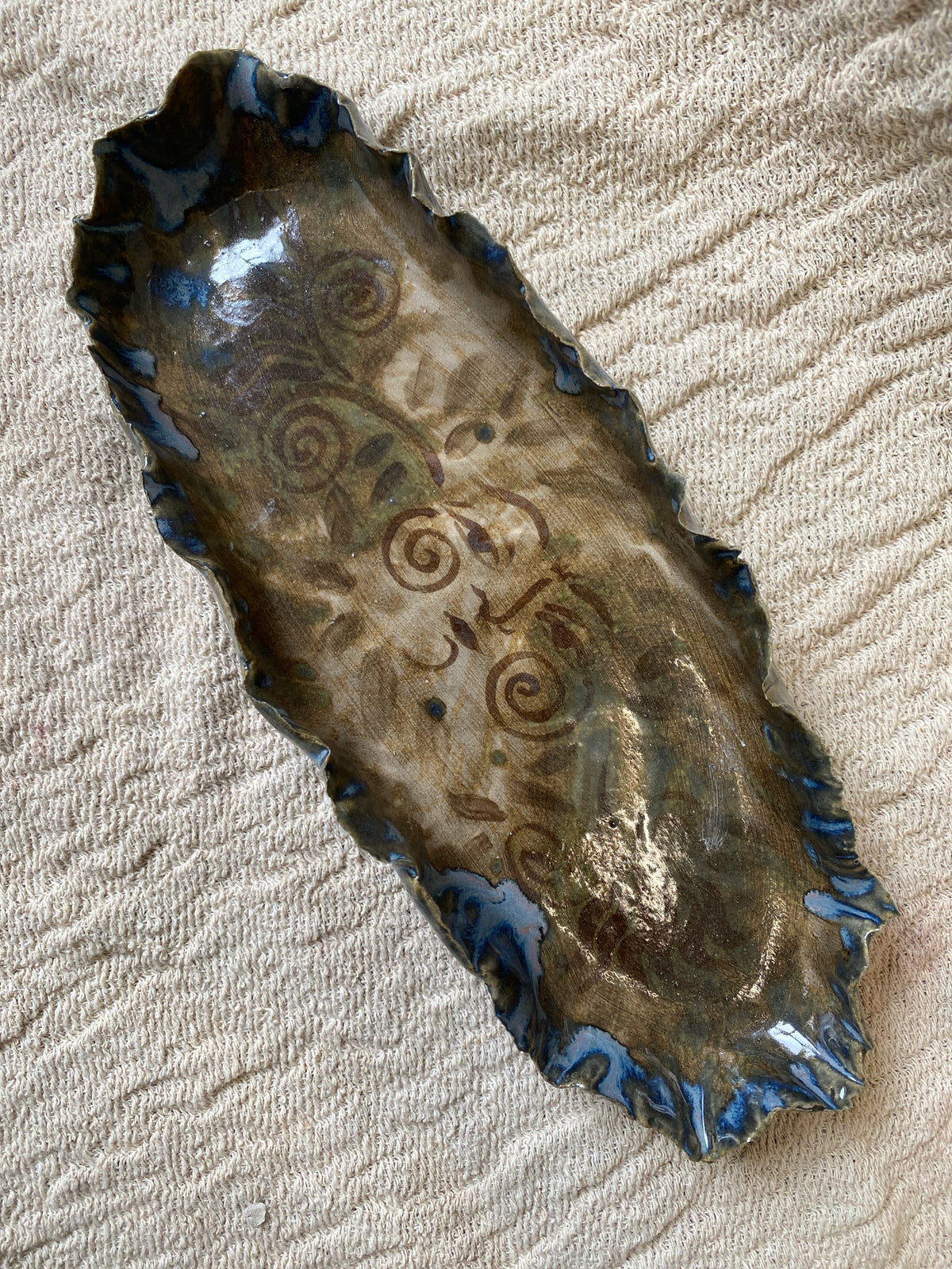 Oval Plate in  Dark Green and Brown - medium