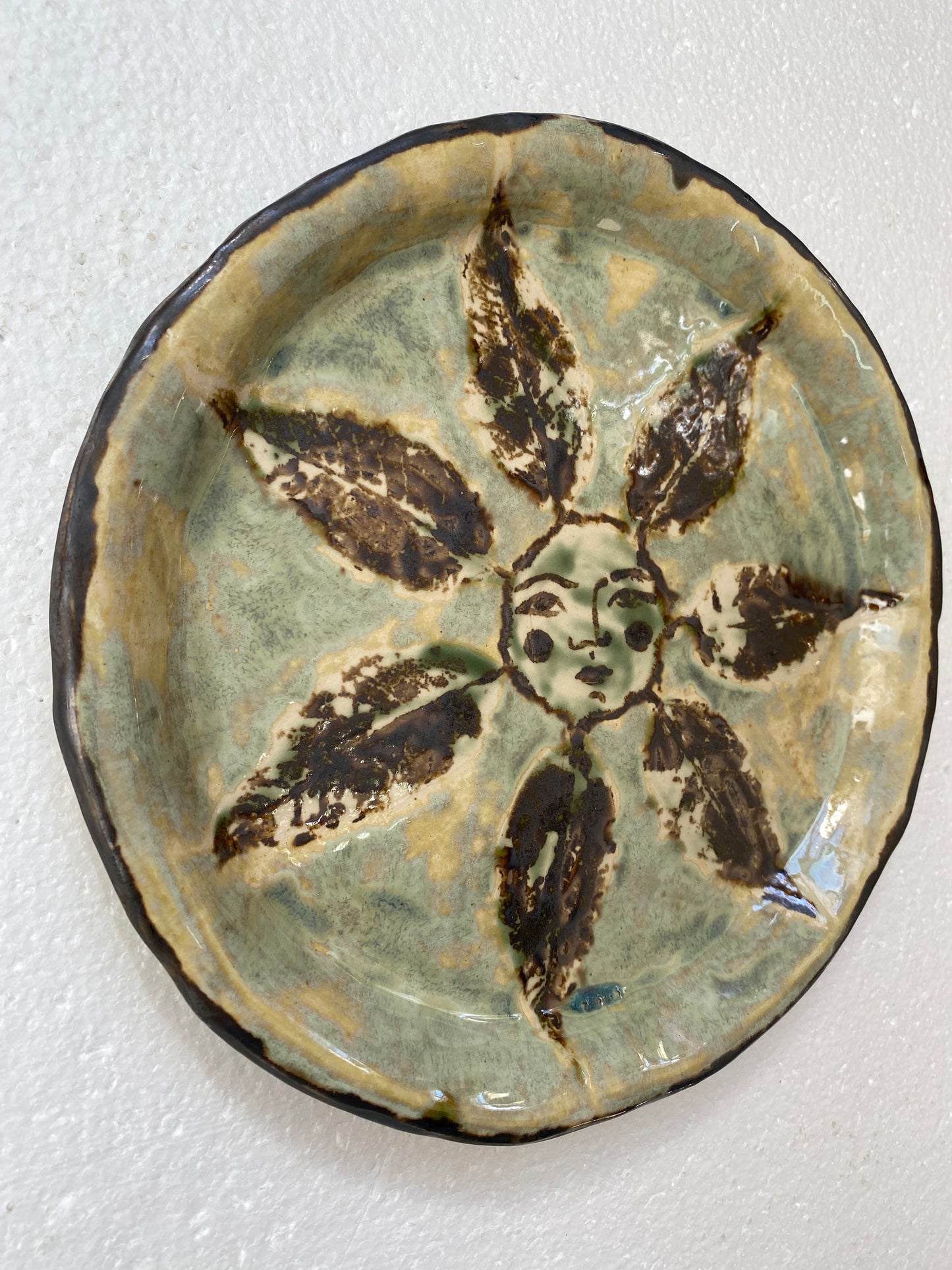 Leaf Plate in Soft Green