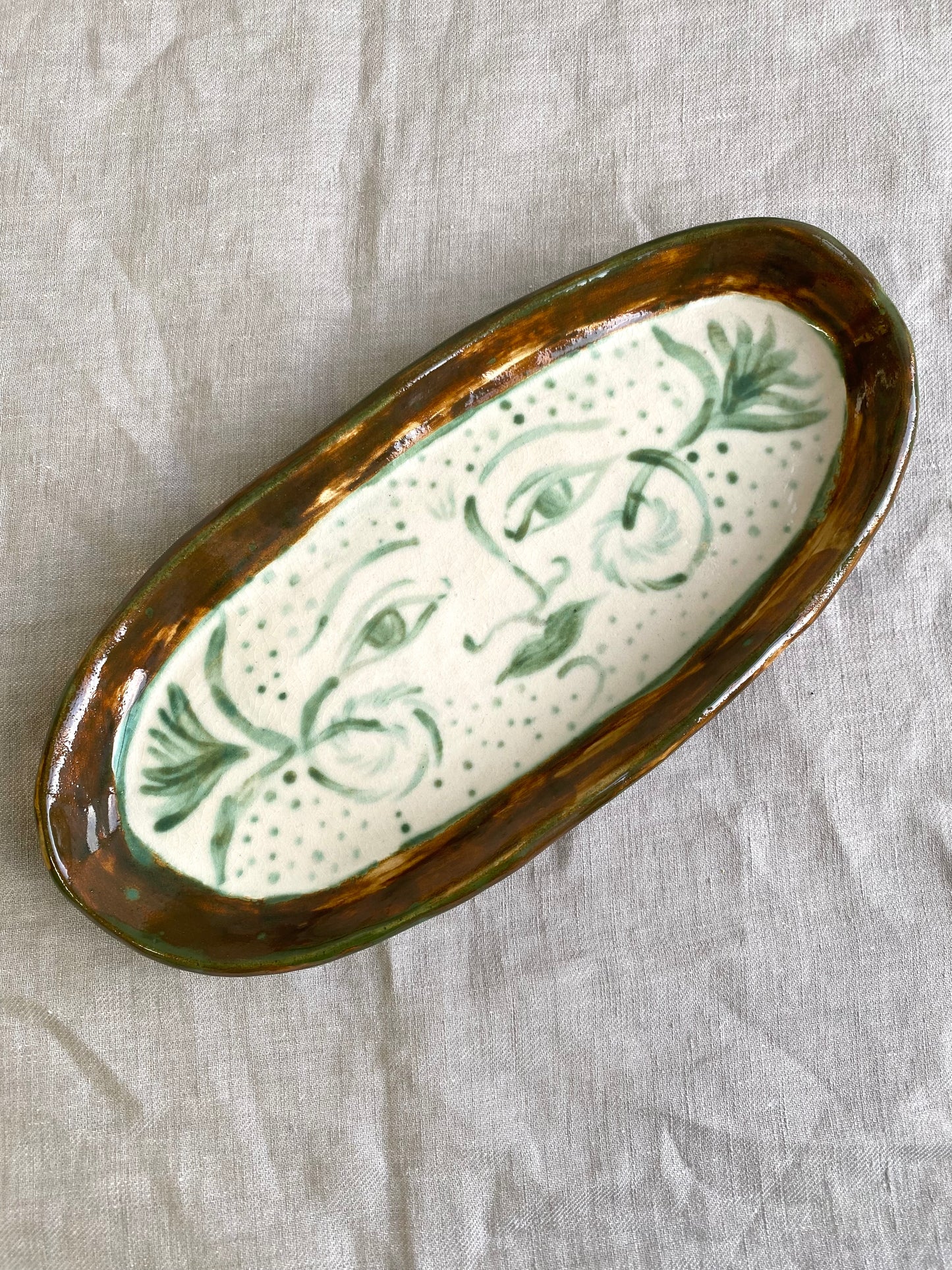 Bloom Oval Plate in Green, White  and Brown